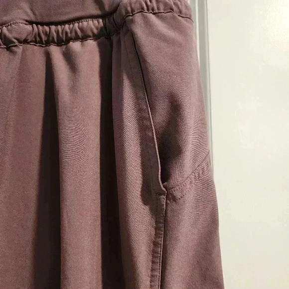 Athleta Attitude Pants - Mauve 10T(Tall) - Picture 3 of 5